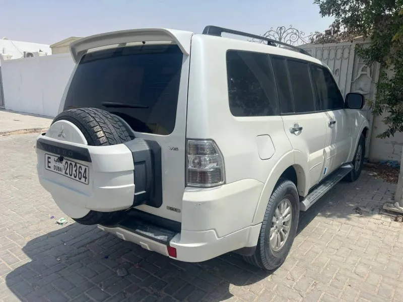 2012 Mitsubishi Pajero in Dubai