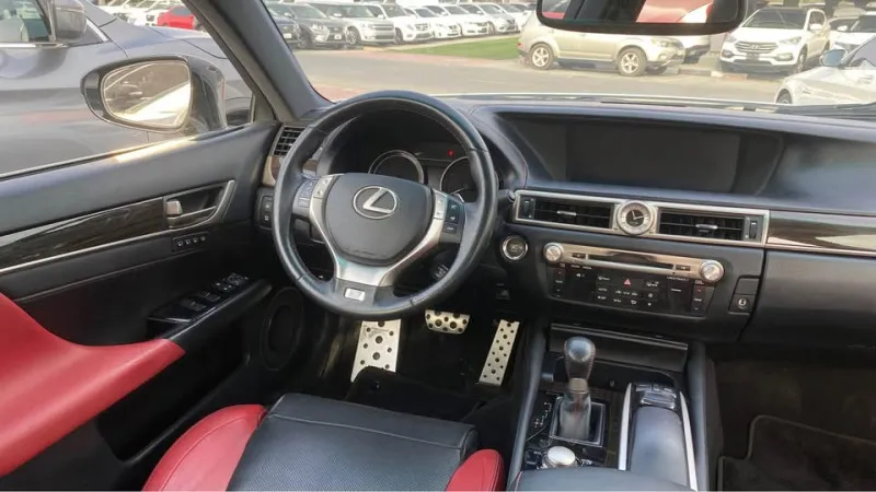 2015 Lexus GS in Dubai