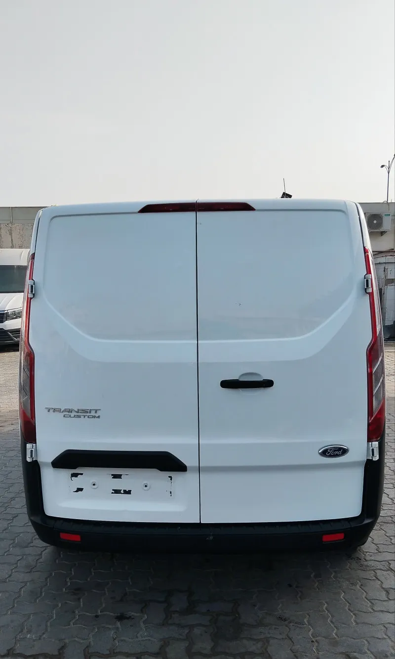 2021 فورد ترانزيت in Dubai