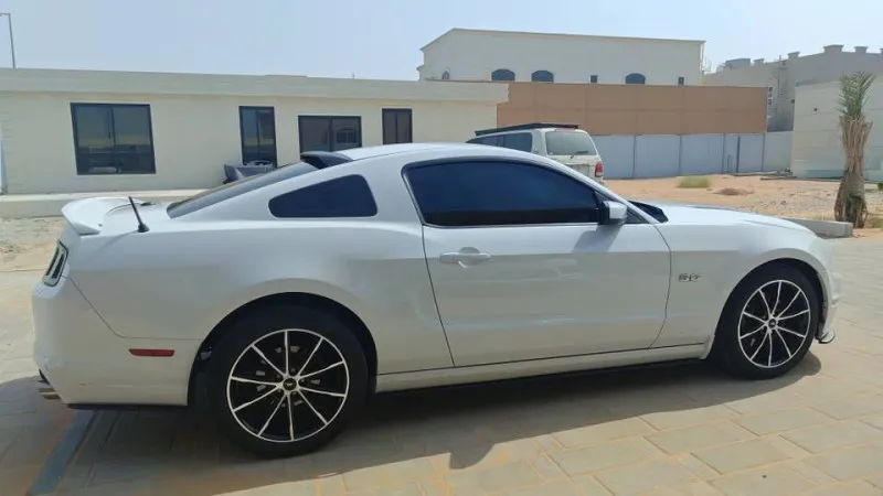 2014 فورد موستانج in Dubai
