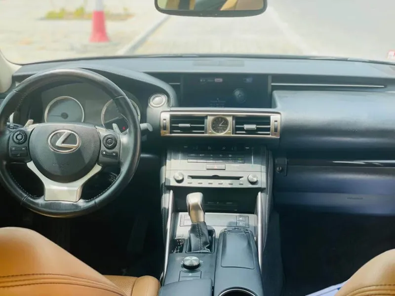 2016 Lexus IS in Dubai