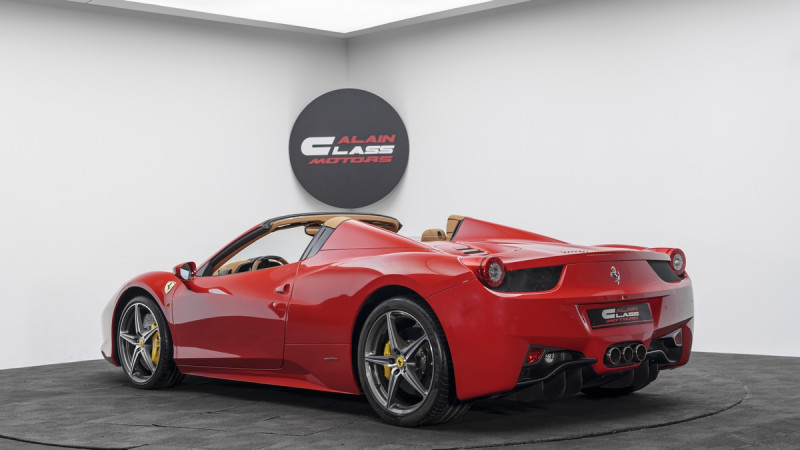 2015 Ferrari 458 in dubai