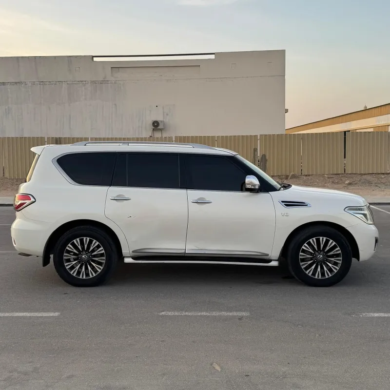2014 نيسان باترول in Dubai