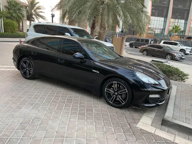 2012 Porsche Panamera in Dubai