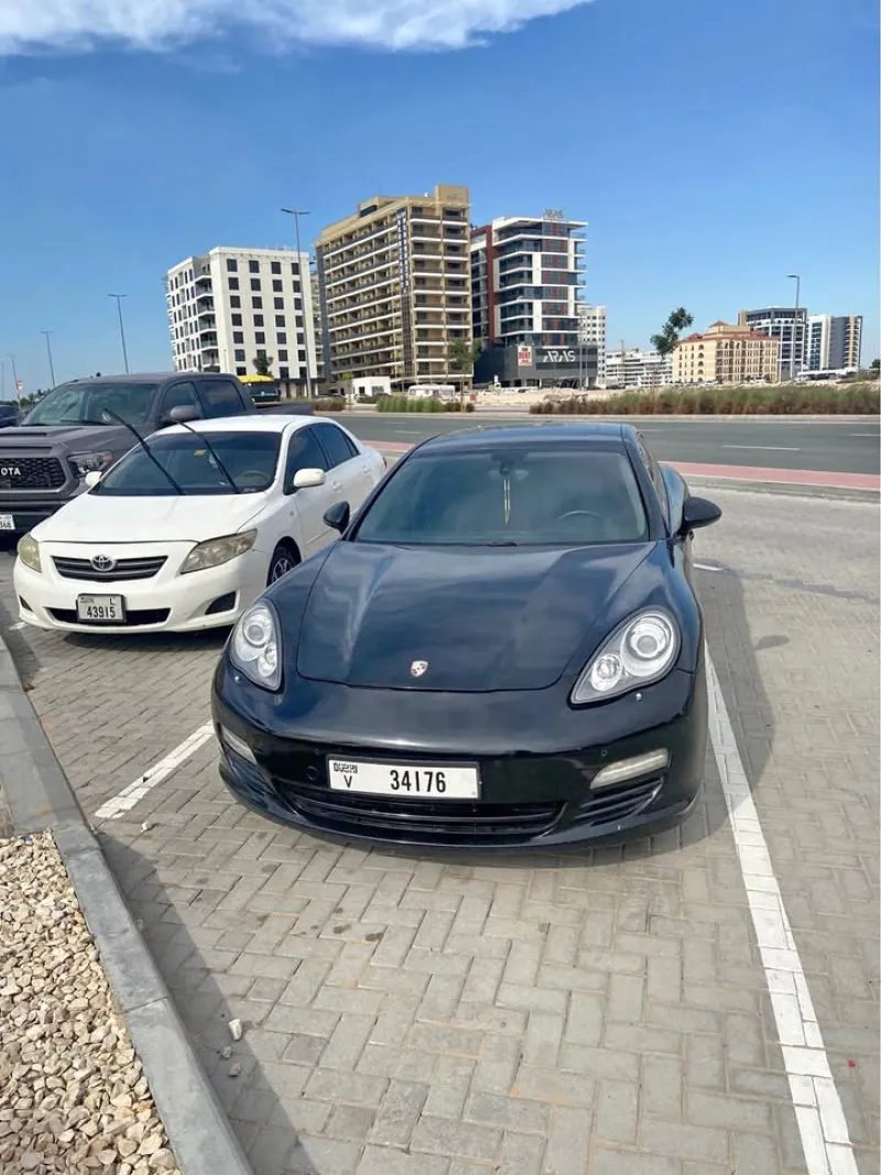 2012 Porsche Panamera in Dubai