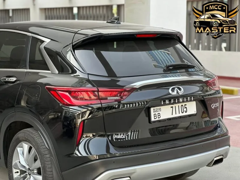 2021 Infiniti QX50 in Dubai