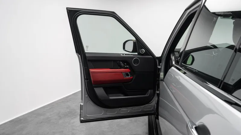 2020 Land Rover Range Rover in Dubai
