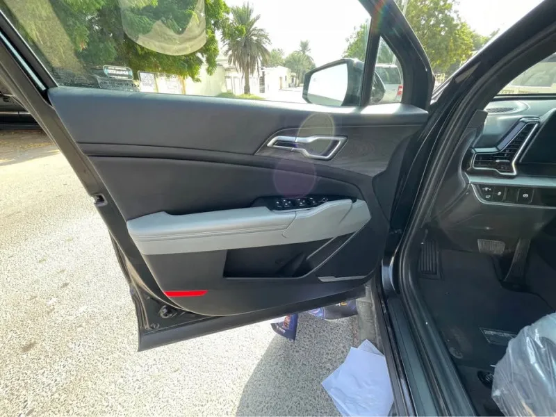 2023 كيا سورينتو in Dubai