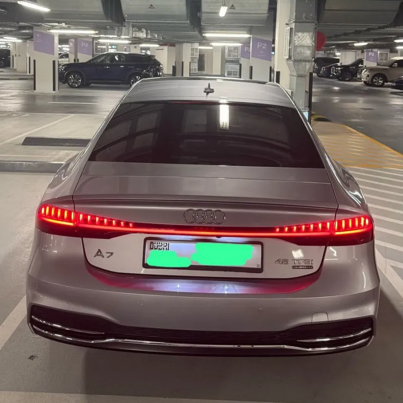 2021 اودي آي ٧ in Dubai
