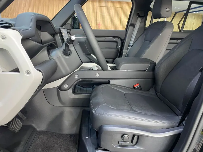 2025 Land Rover Defender in Dubai