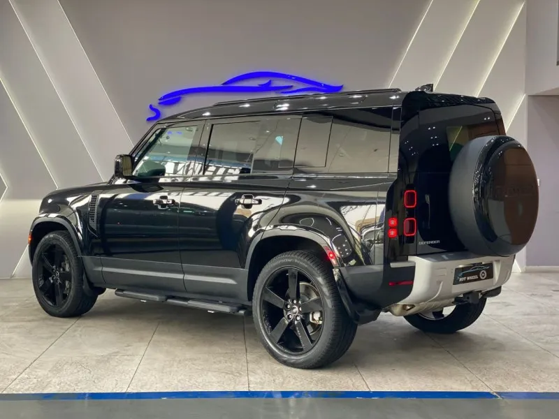 2025 Land Rover Defender in Dubai