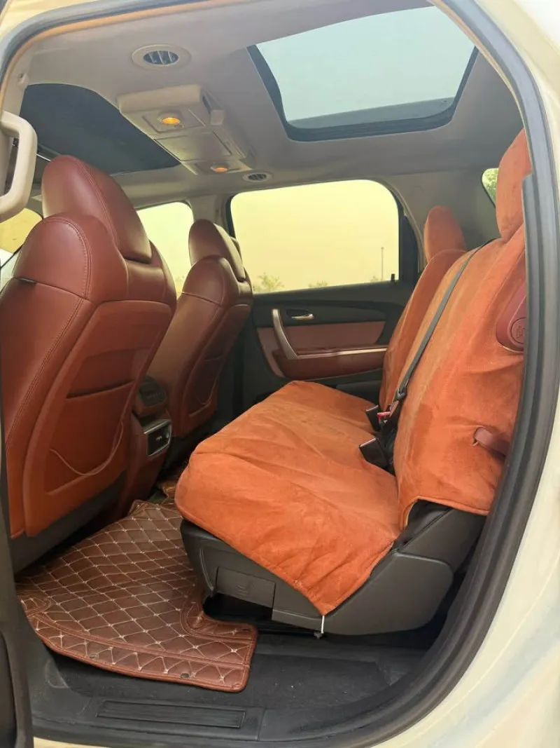 2009 GMC Acadia in Dubai