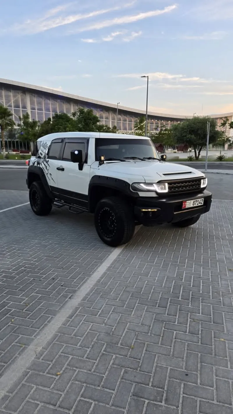 2010 Toyota FJ Cruiser in Dubai