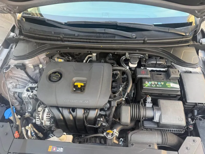 2020 Hyundai Elentra in Dubai