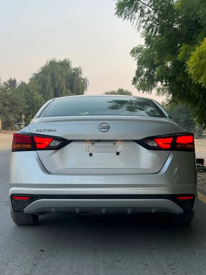 2023 Nissan Altima in Dubai