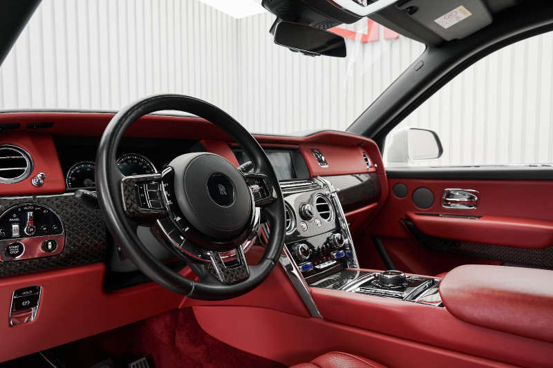 2019 Rolls Royce Cullinan in dubai