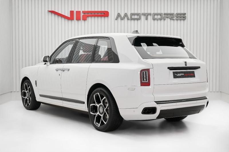 2019 Rolls Royce Cullinan in dubai