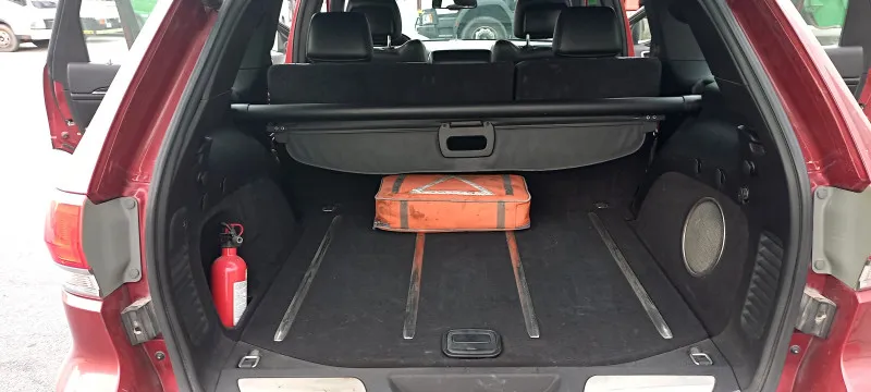 2014 Jeep Grand Cherokee in Dubai