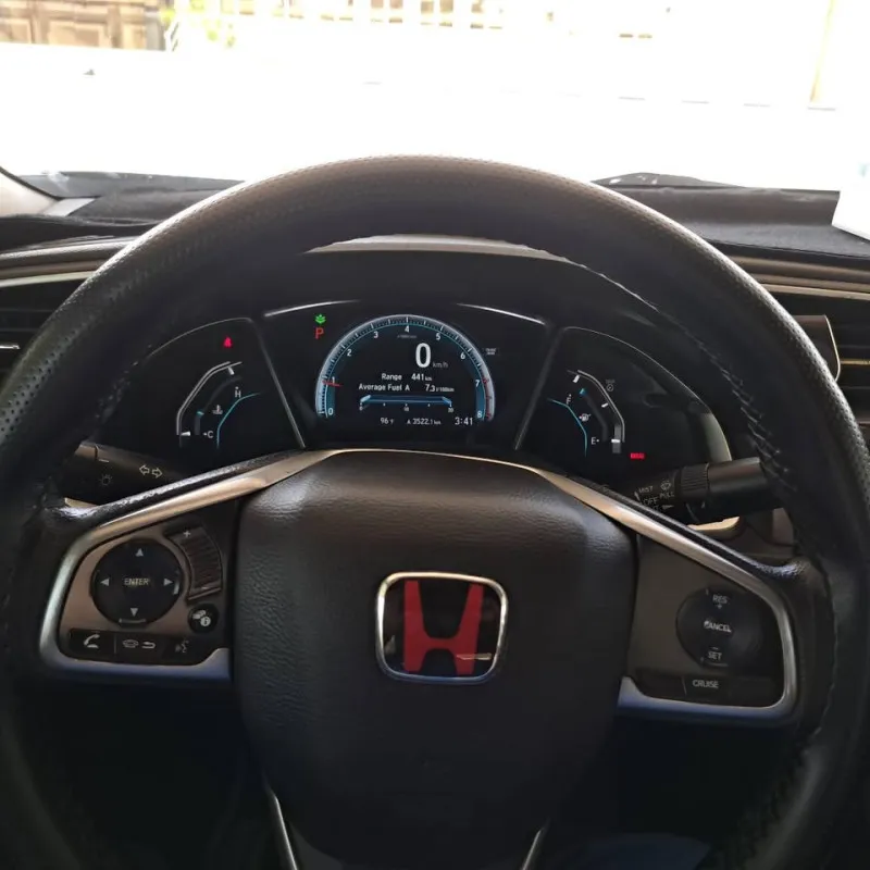 2016 Honda Civic in Dubai