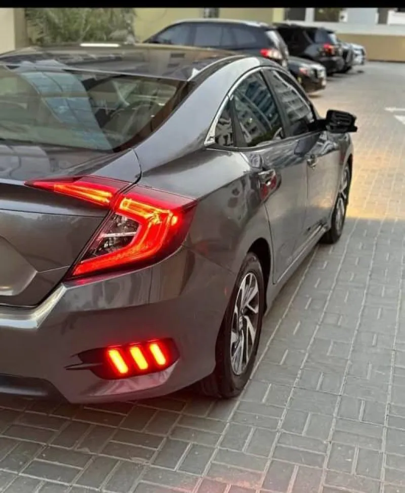 2016 Honda Civic in Dubai