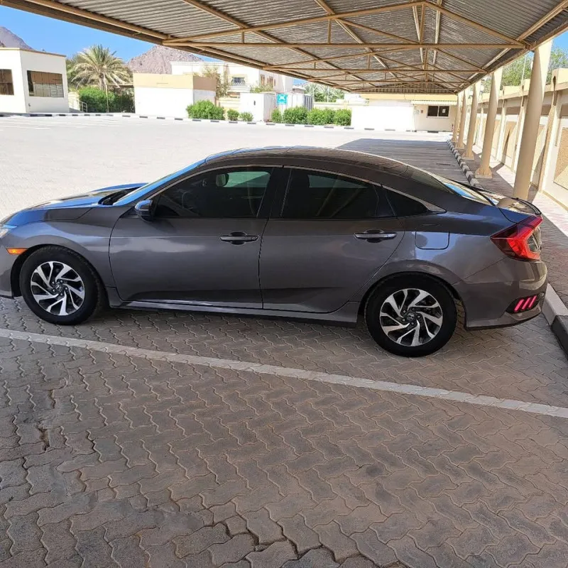 2016 Honda Civic in Dubai