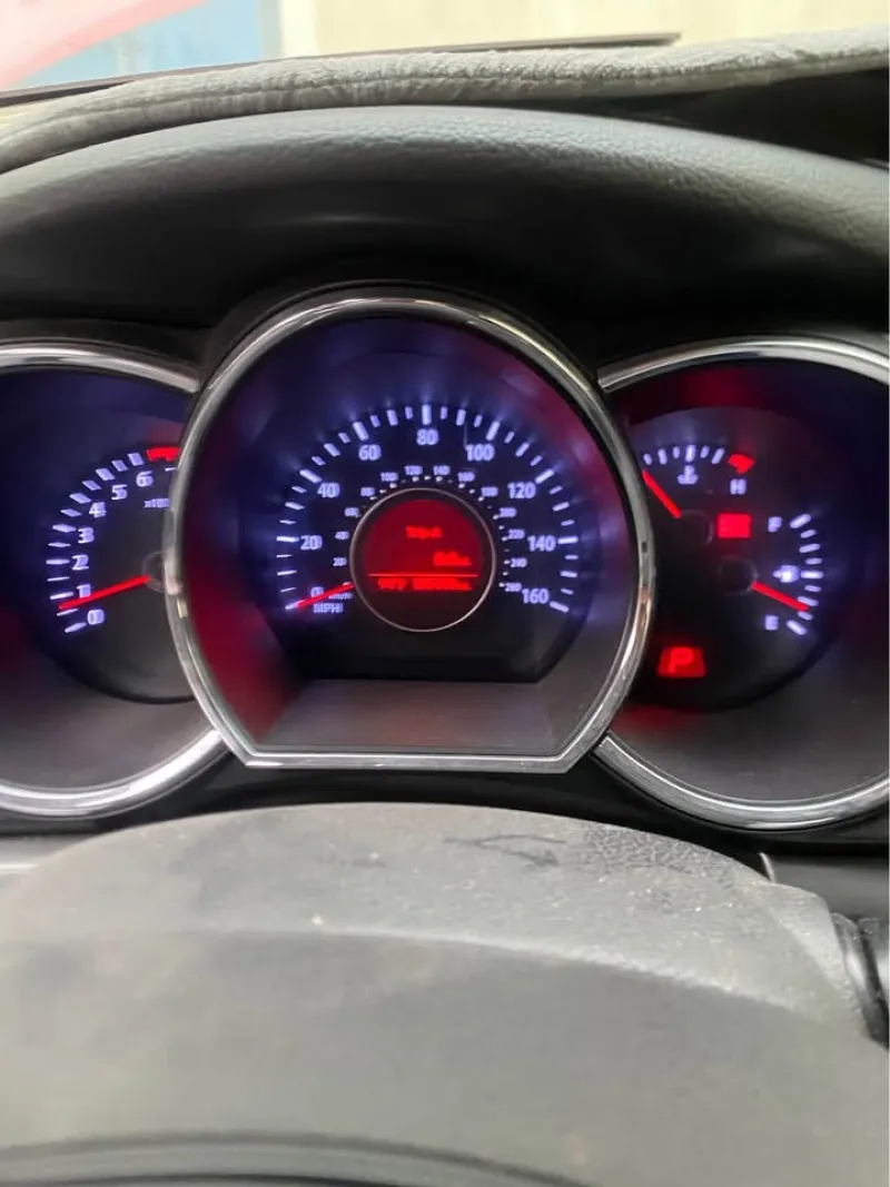 2013 كيا أوبتيما in Dubai