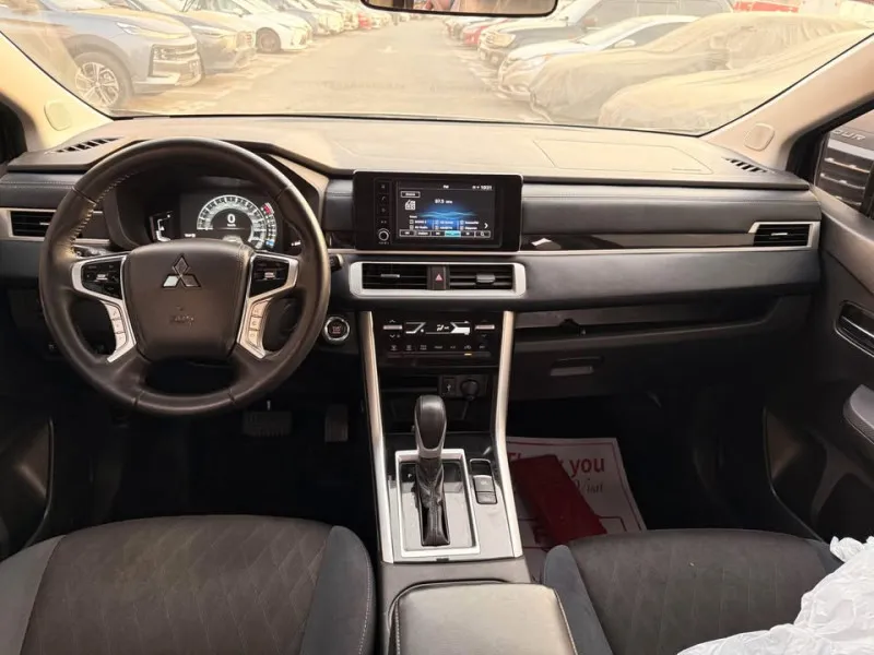 2024 Mitsubishi Xpander in Dubai