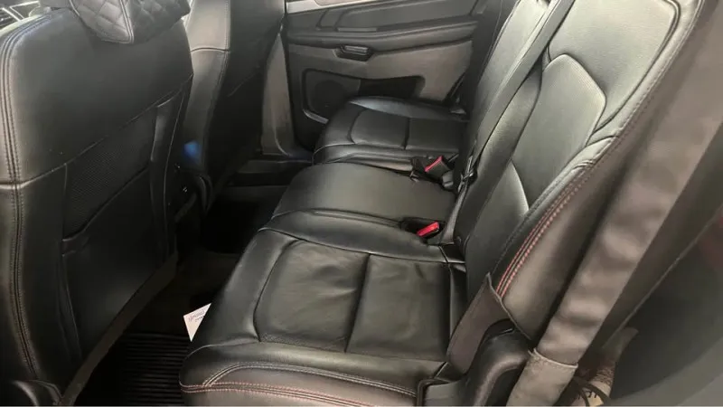 2016 Ford Explorer in Dubai