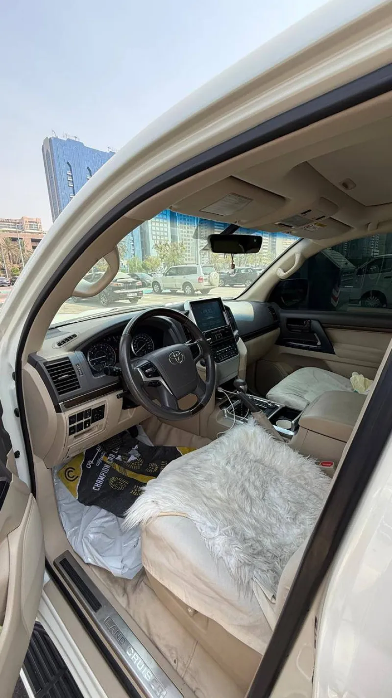 2021 Toyota Land Cruiser in Dubai