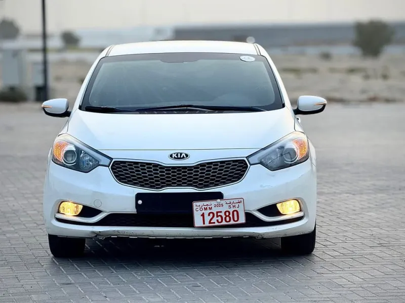 2013 كيا كي ٣ in Dubai