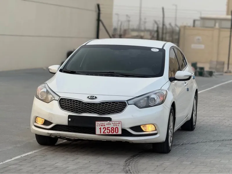 2013 كيا كي ٣ in Dubai