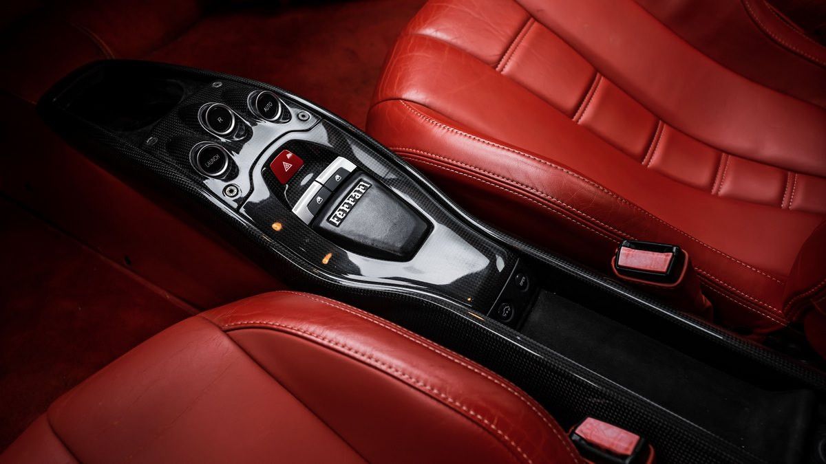 2013 Ferrari 458 in Dubai