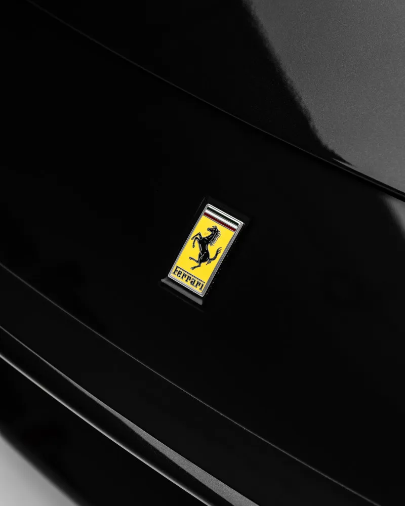 2025 Ferrari 12 Cilindri in Dubai