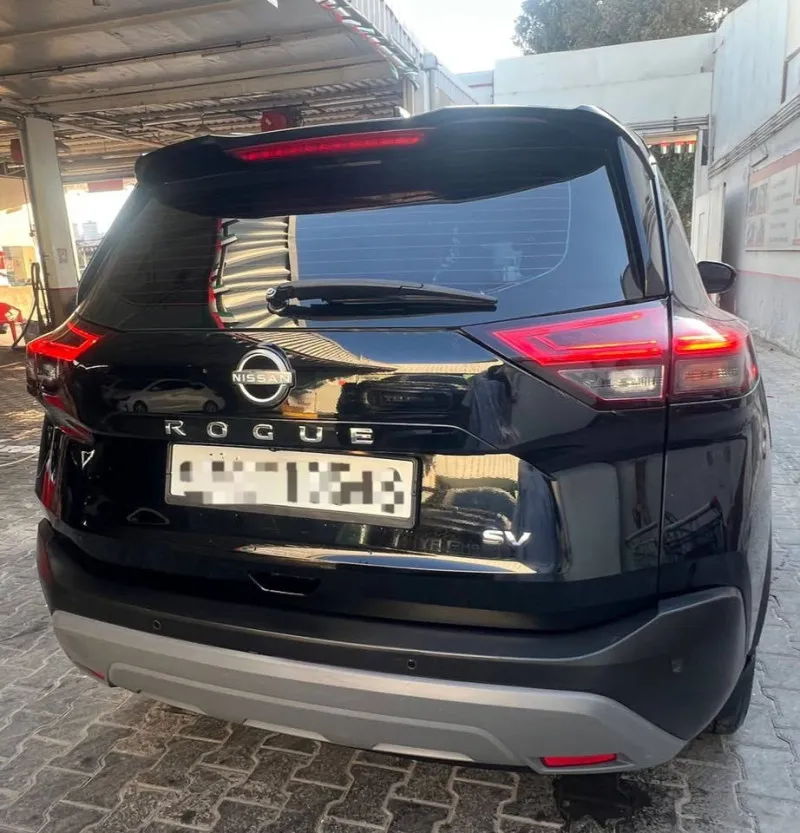 2021 نيسان روج in Dubai