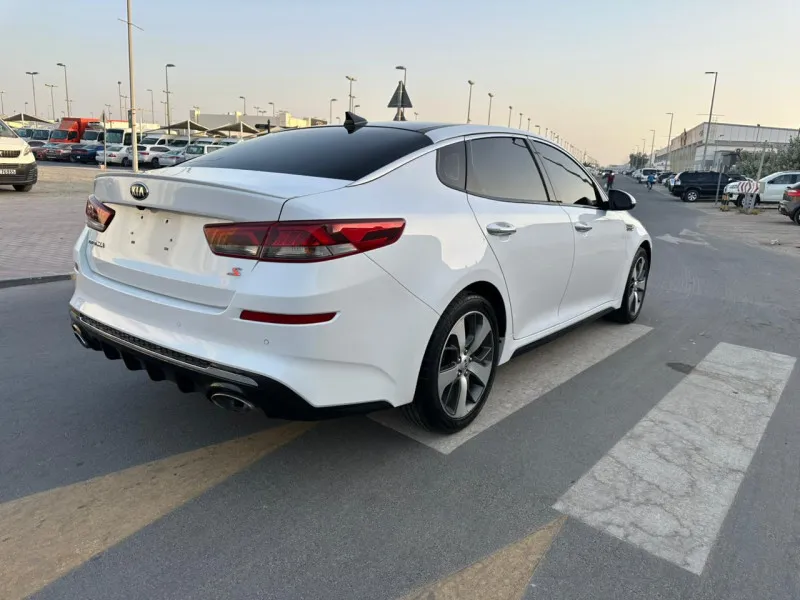 2020 كيا أوبتيما in Dubai