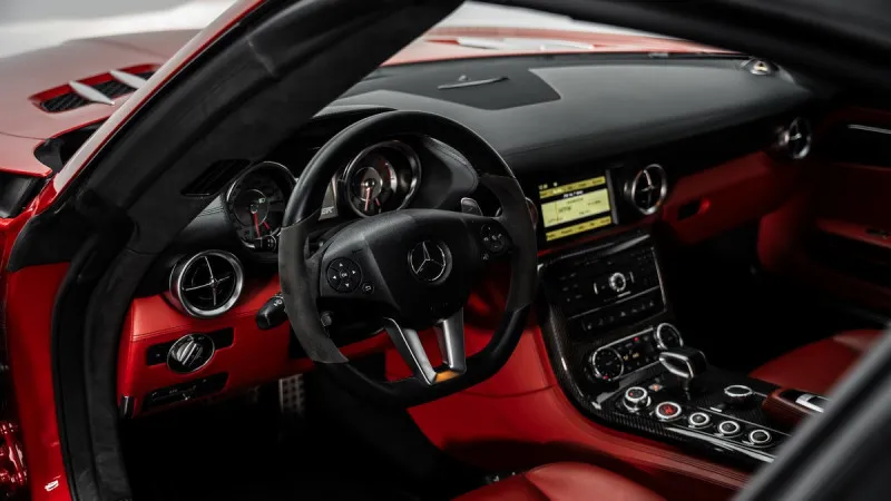 2012 Mercedes-Benz SLS in Dubai