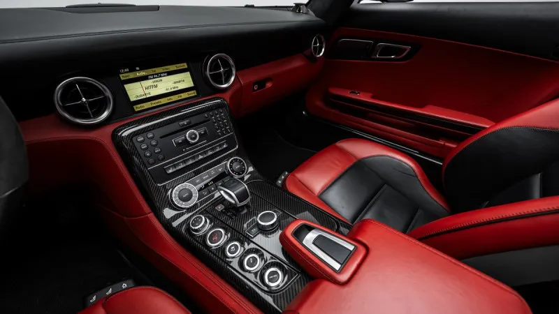 2012 Mercedes-Benz SLS in Dubai