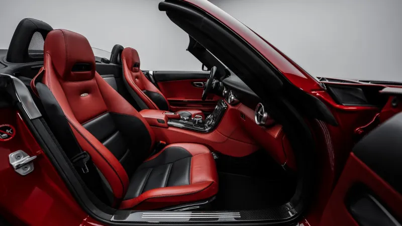 2012 Mercedes-Benz SLS in Dubai