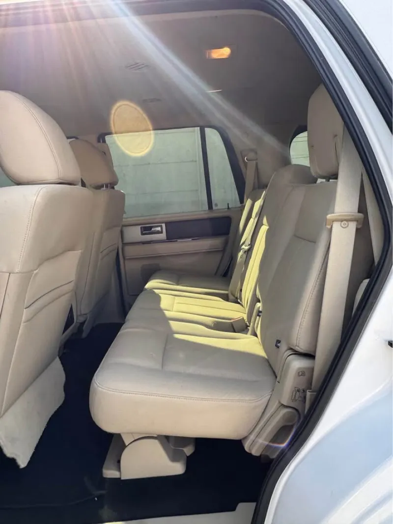 2015 Ford Expedition in Dubai