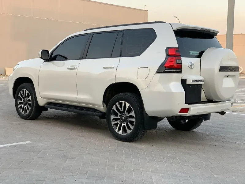 2023 تويوتا برادو in Dubai