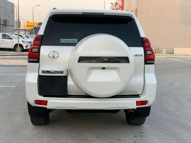2023 تويوتا برادو in Dubai
