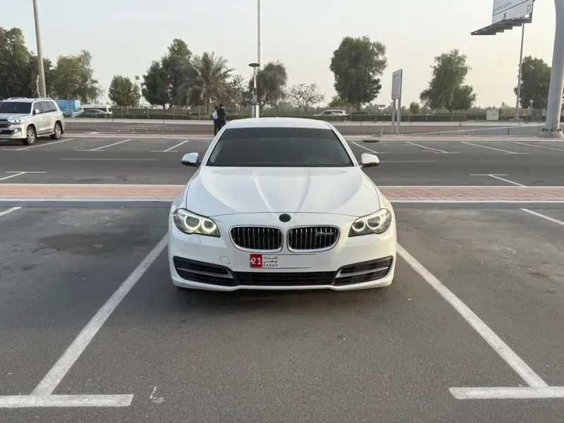 2016 بي أم دابليو الفئة - 5 in Dubai