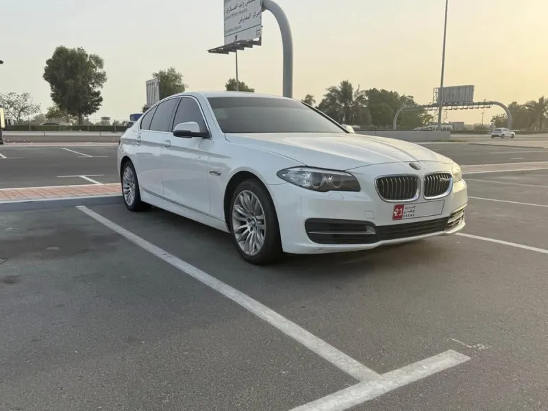 2016 بي أم دابليو الفئة - 5 in Dubai