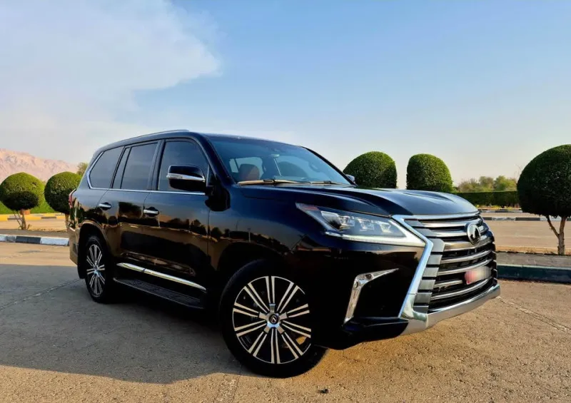 2020 Lexus LX 570 in Dubai