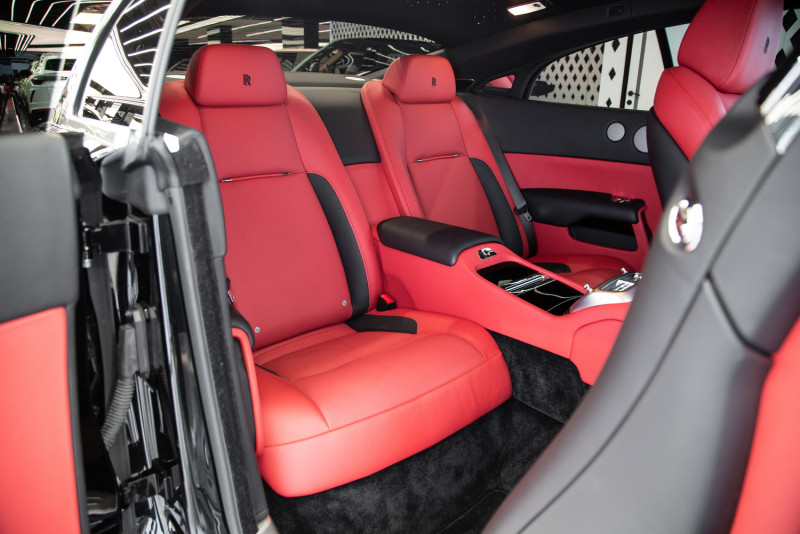 2017 Rolls Royce Wraith in dubai