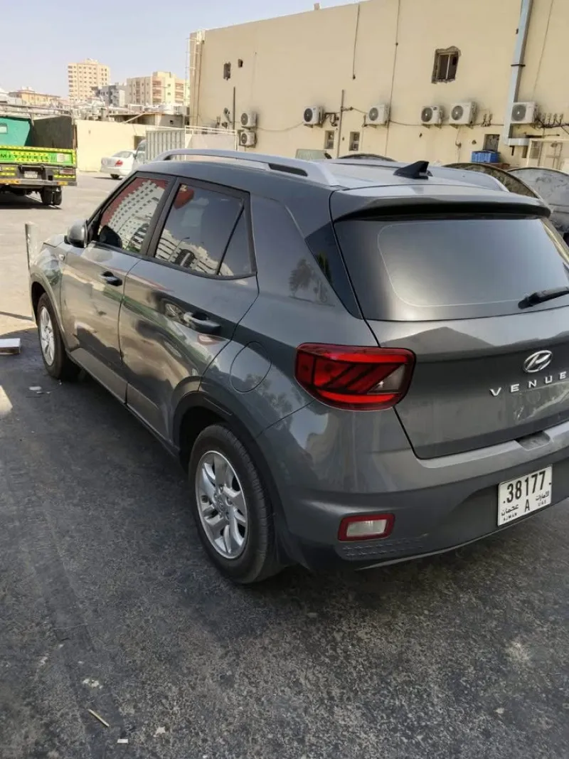 2020 هيونداي فينيو in Dubai