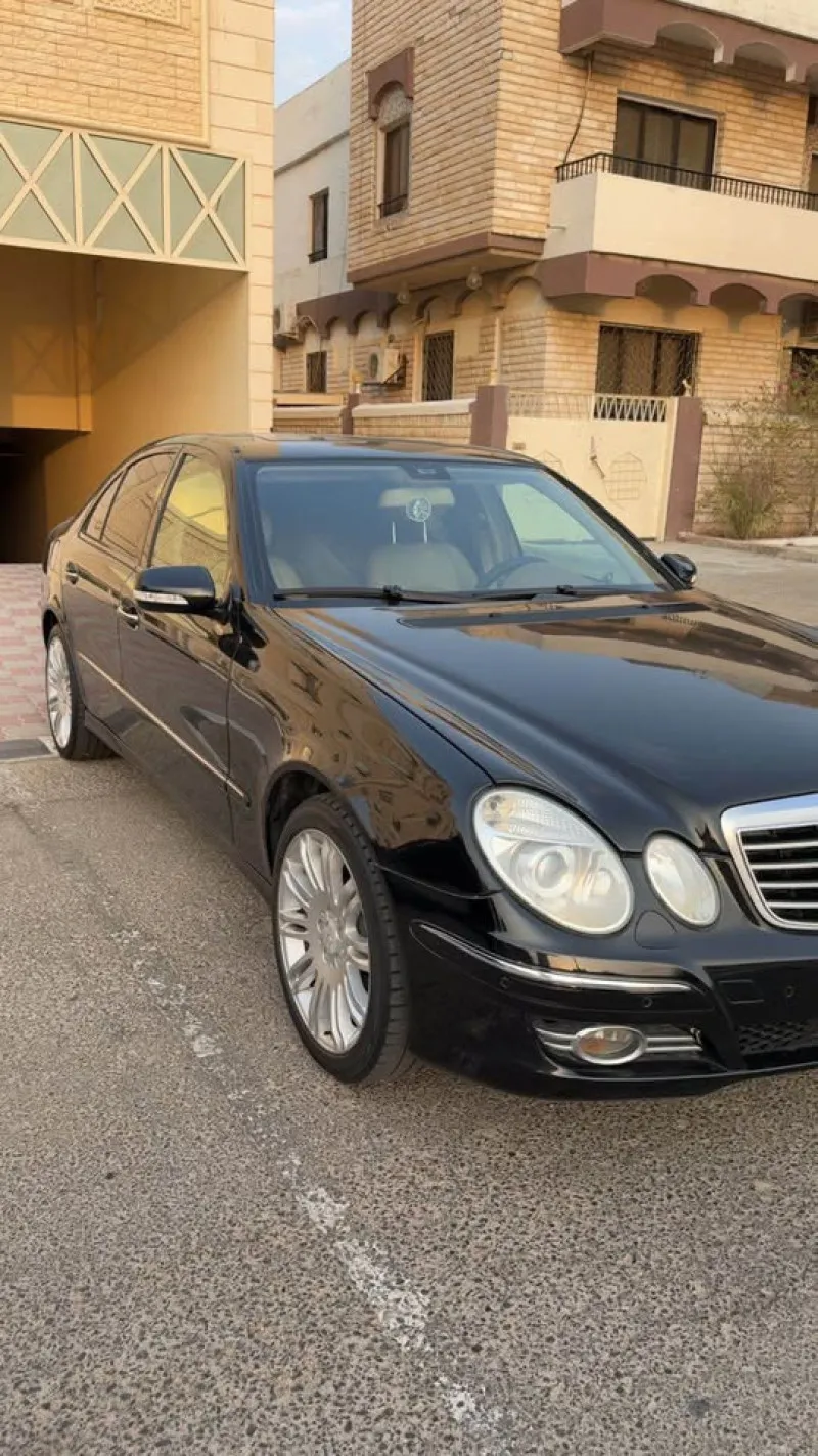 2008 مرسيدس-بنز الفئة - E in Dubai