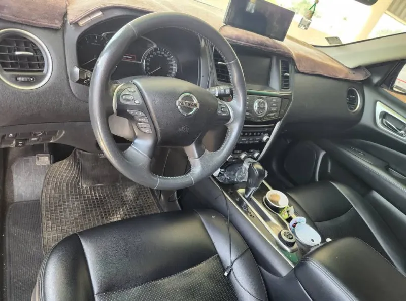2018 Nissan Pathfinder in Dubai