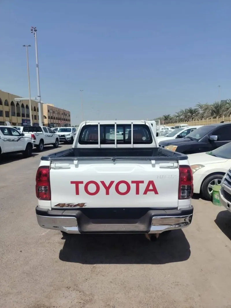 2021 Toyota Hilux in Dubai