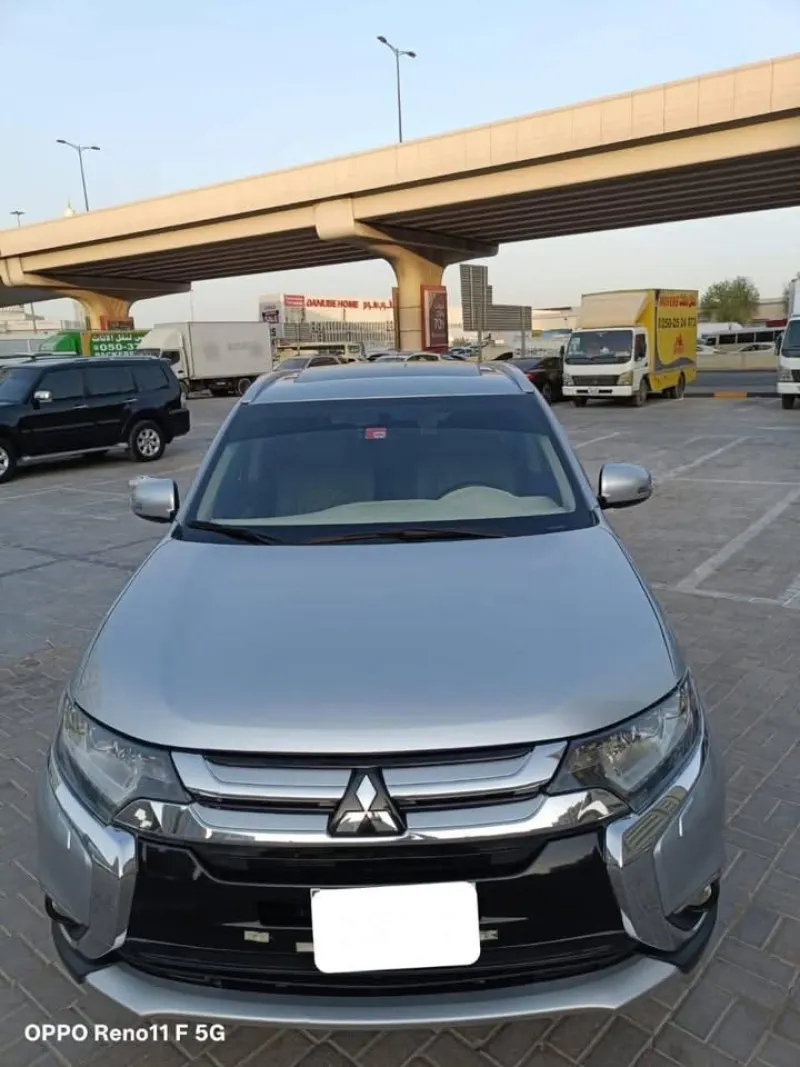 2016 ميتسوبيشي أوتلاندر in Dubai